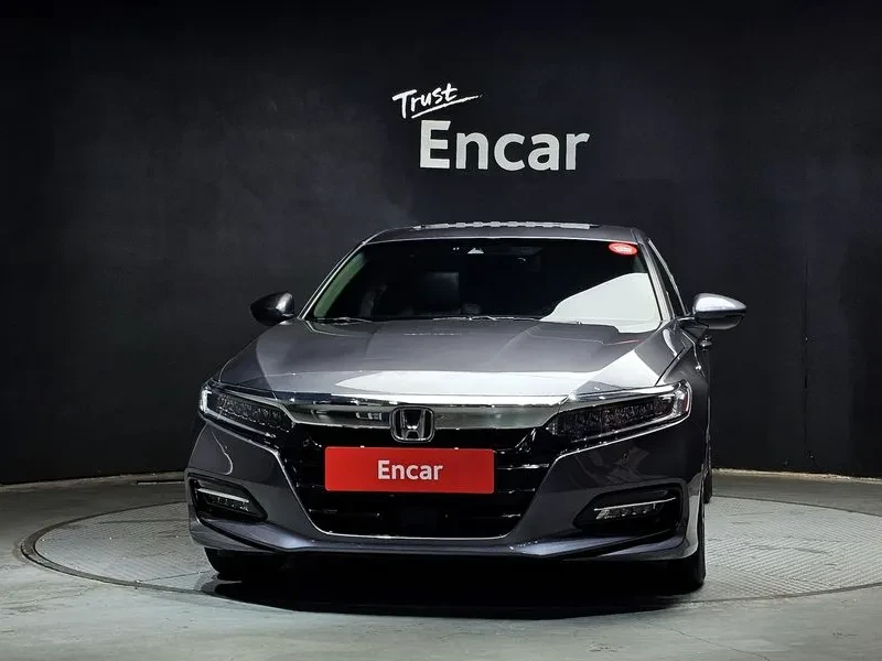 Honda Accord 2.0 Hybrid Touring, снимка 3 - Автомобили и джипове - 55814489