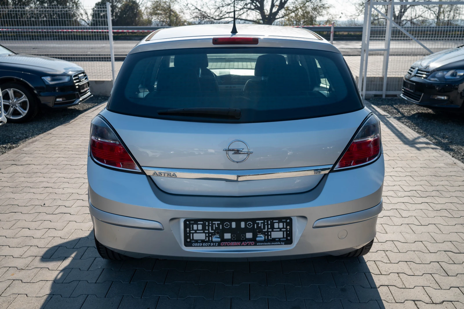 Opel Astra 1.6i* бензин* 116кс - изображение 7