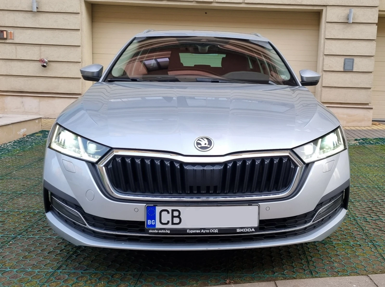Skoda Octavia 1.5 tsi DSG mild hybrid - изображение 5