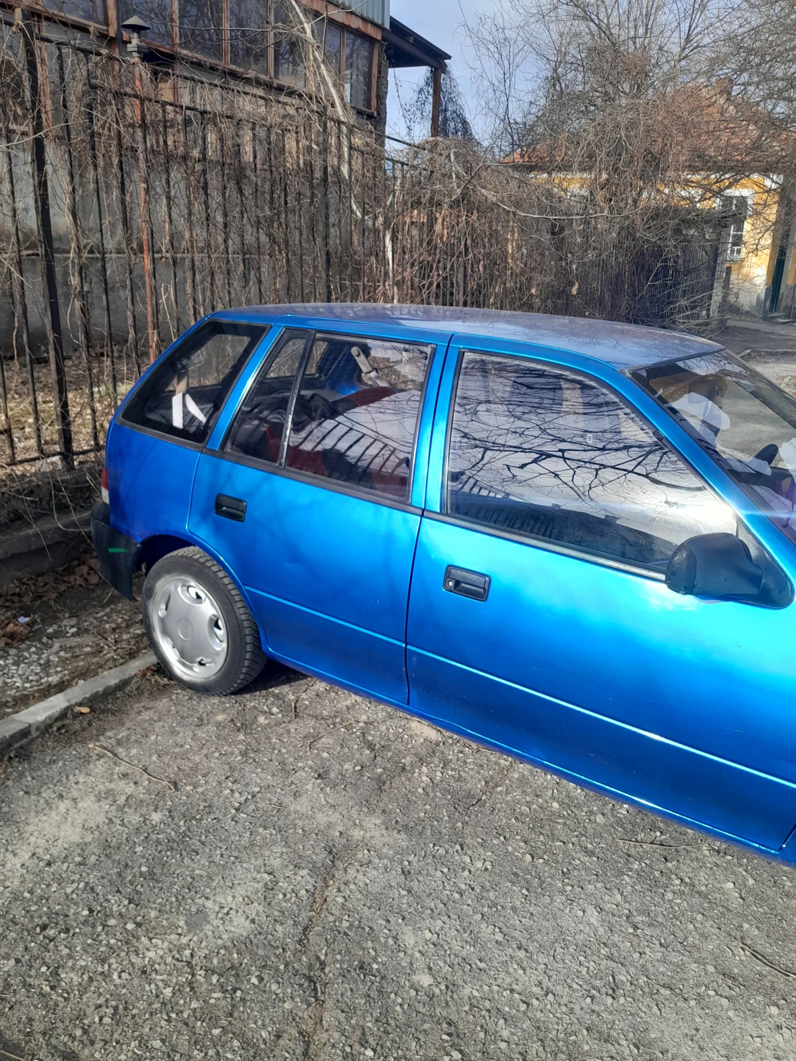 Suzuki Swift  - изображение 5