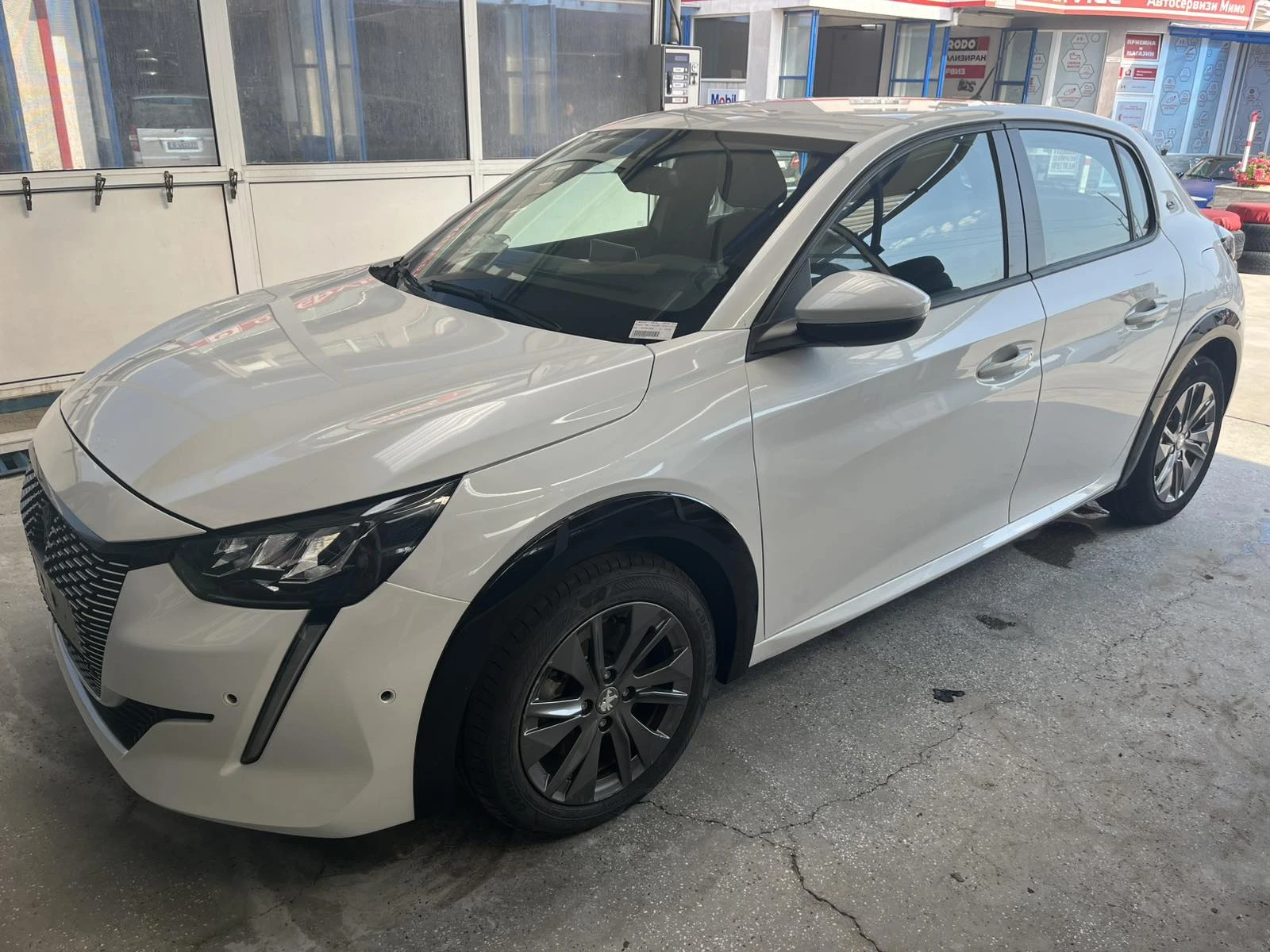 Peugeot 208 | Mobile.bg   1