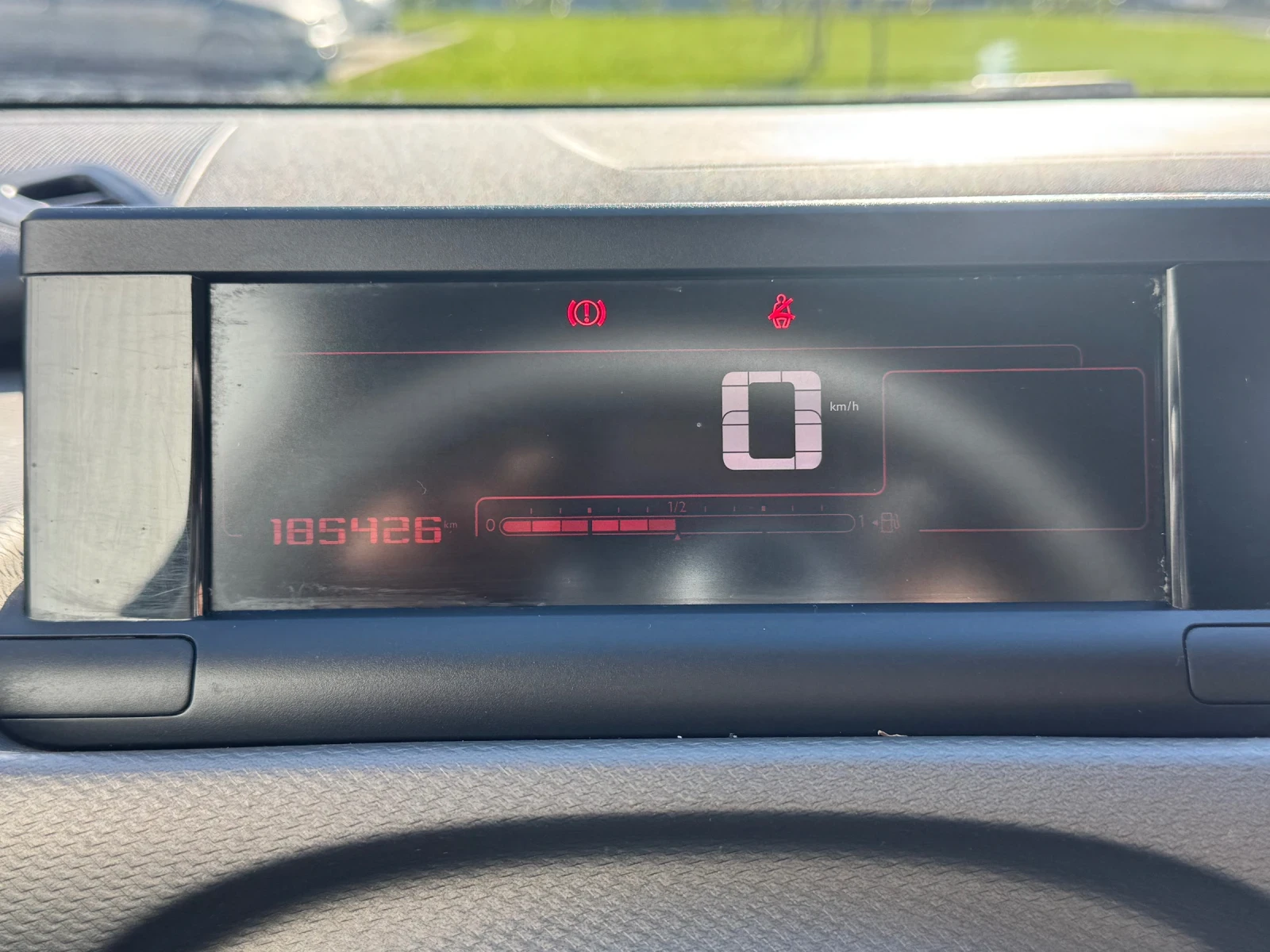 Citroen C4 Cactus 1.6 BlueHDi  | Mobile.bg   12