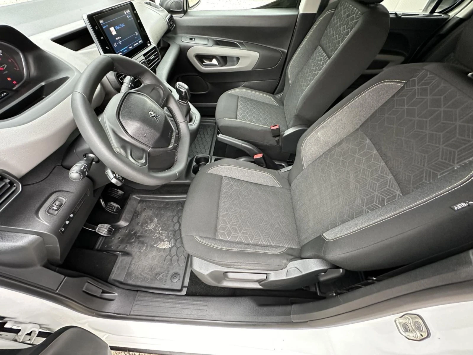 Peugeot Rifter 1.5HDI* TOP* 10.03.2019* 181900km | Mobile.bg   8