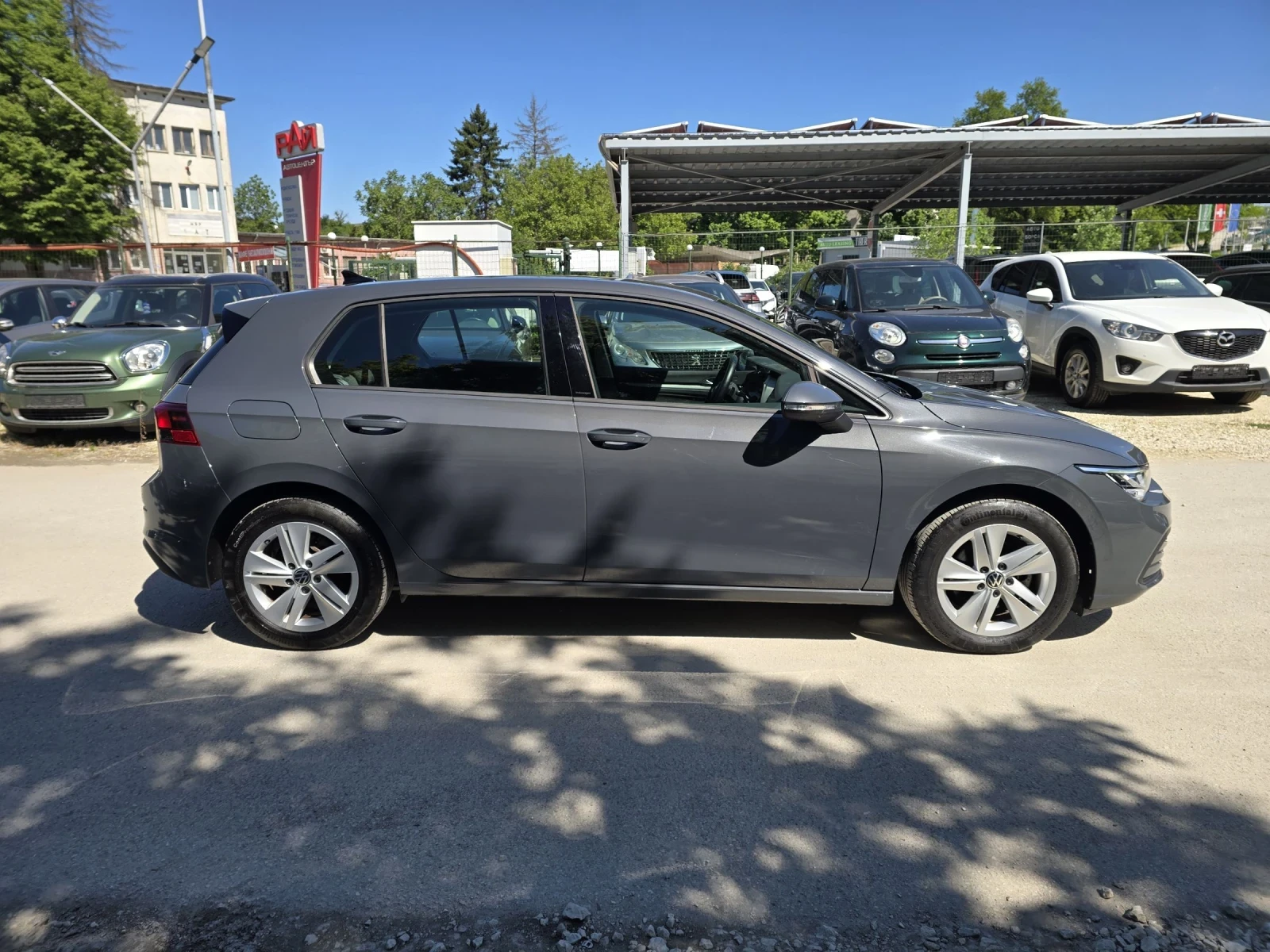 VW Golf 1.0ETSI LIFE 110к.с DSG, снимка 8 - Автомобили и джипове - 52663959