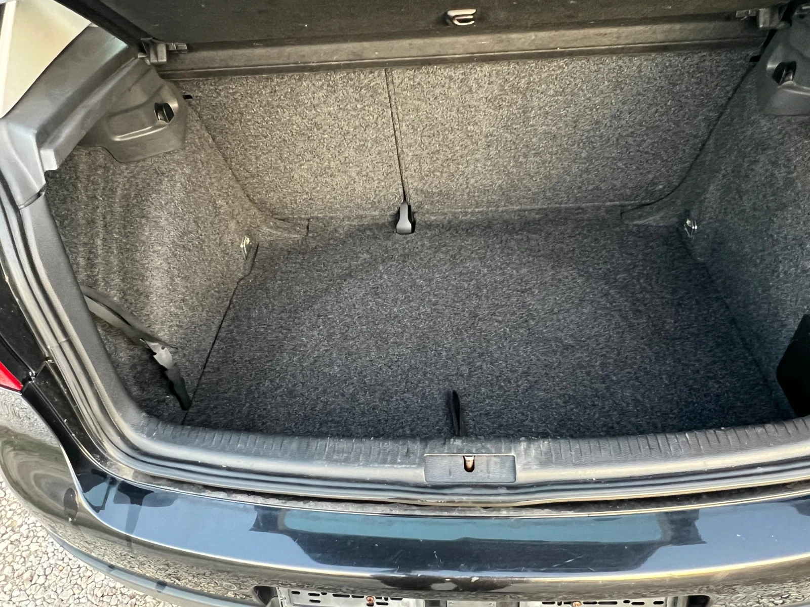 VW Golf 1.6 - 102 �.�.  | Mobile.bg � ����������� 4