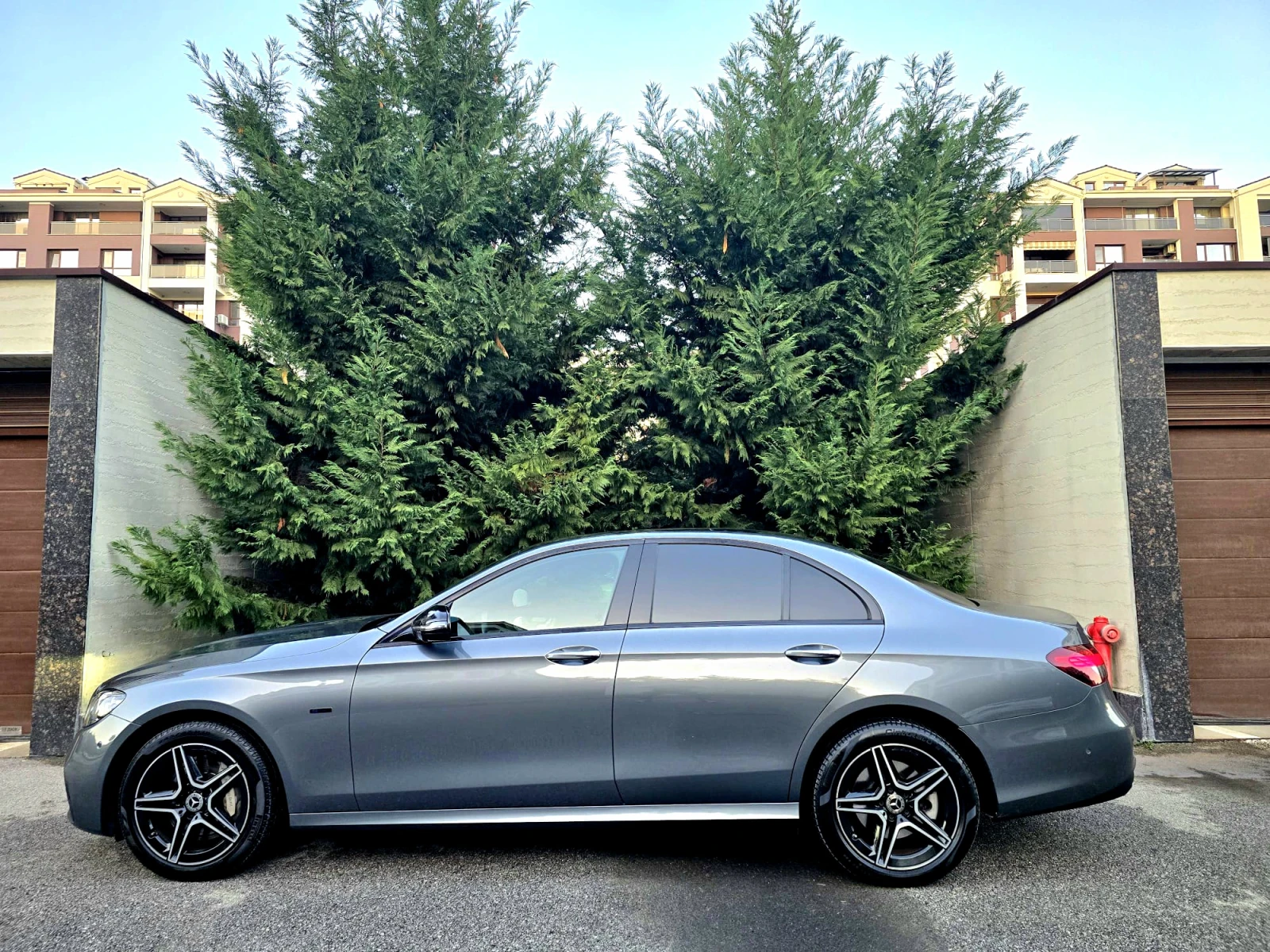 Mercedes-Benz E 300 300E* AMG* 4MATIC* BURMAS* 9G* MULTIBEAM* PANORAMA | Mobile.bg � ����������� 8