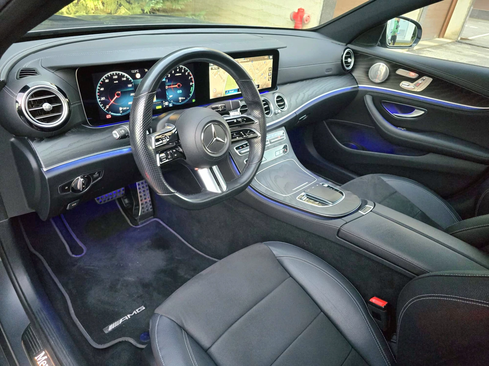 Mercedes-Benz E 300 300E* AMG* 4MATIC* BURMAS* 9G* MULTIBEAM* PANORAMA | Mobile.bg � ����������� 9