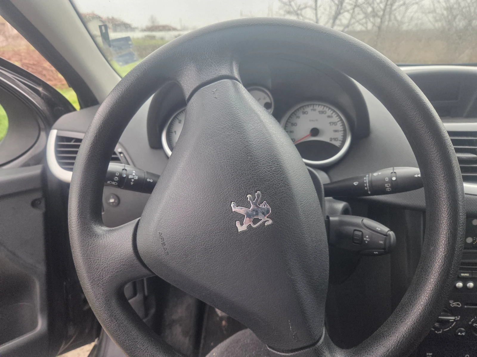 Peugeot 207  - изображение 7