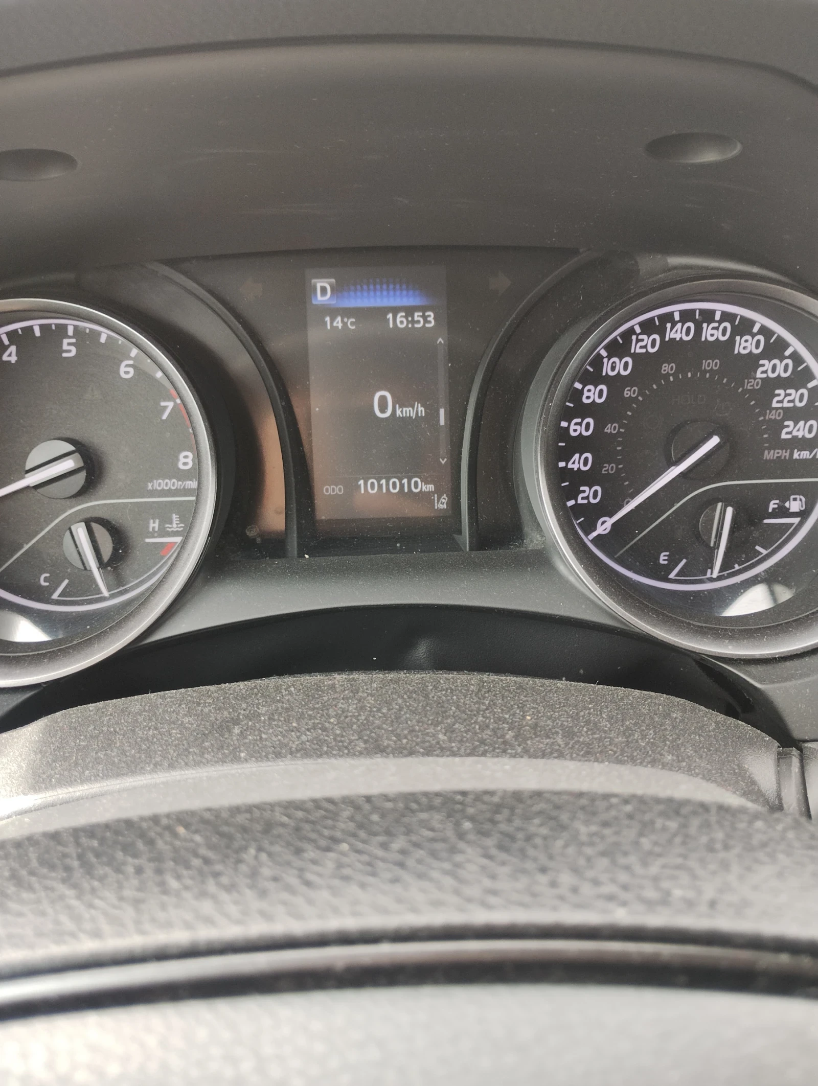 Toyota Camry 2.5, снимка 13 - Автомобили и джипове - 53864998