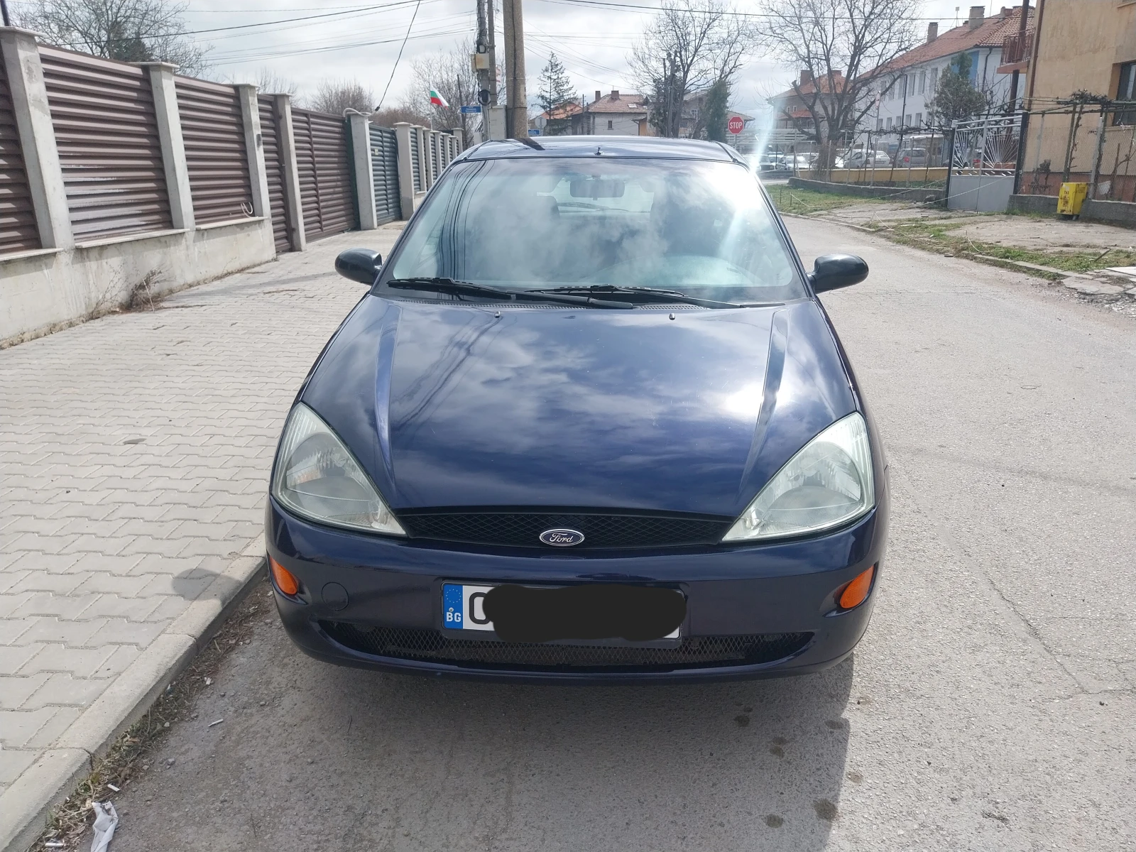 Ford Focus 1.6 газ гаражен клима 