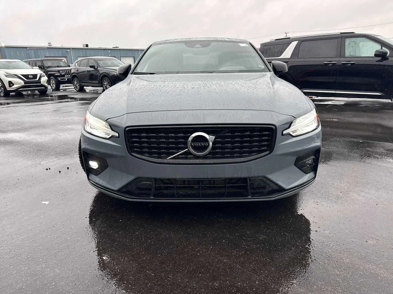 Volvo S60 * B5 AWD R Design * CARFAX * ���� �� �� | Mobile.bg � ����������� 4