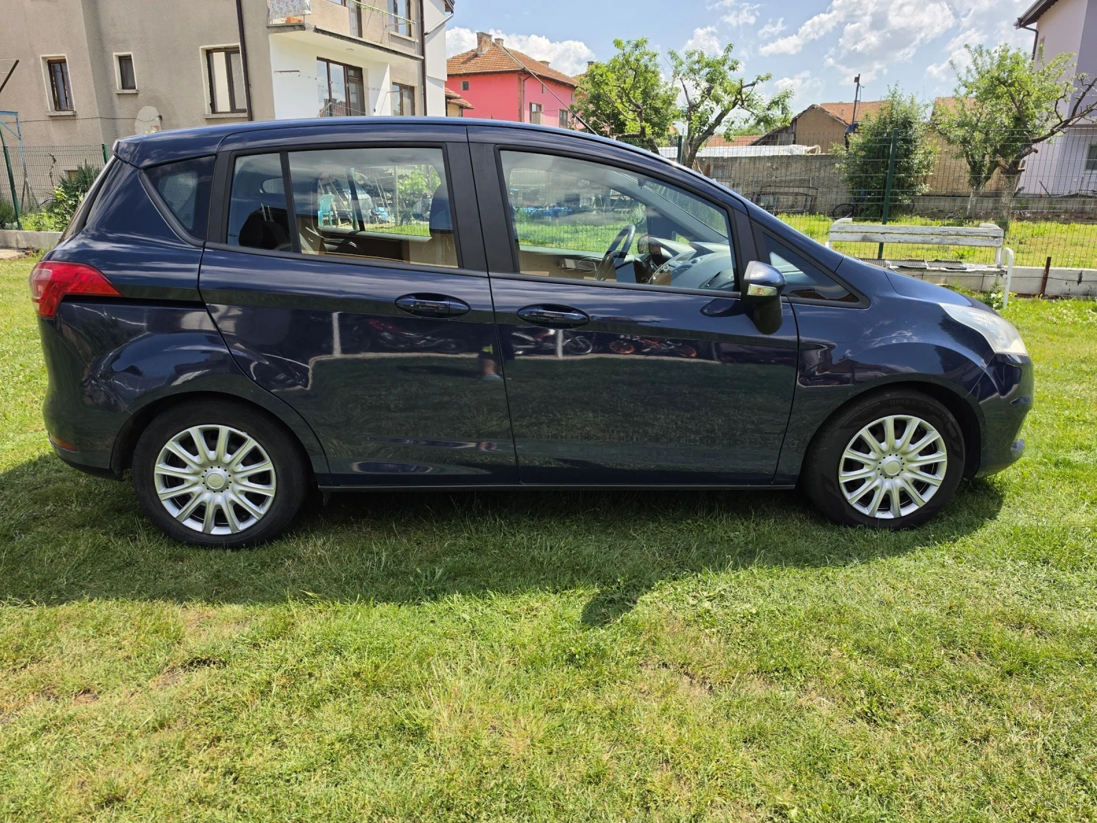 Ford B-Max  1.4i-90кс-Газ/Бензин Евро5В, снимка 6 - Автомобили и джипове - 54676471