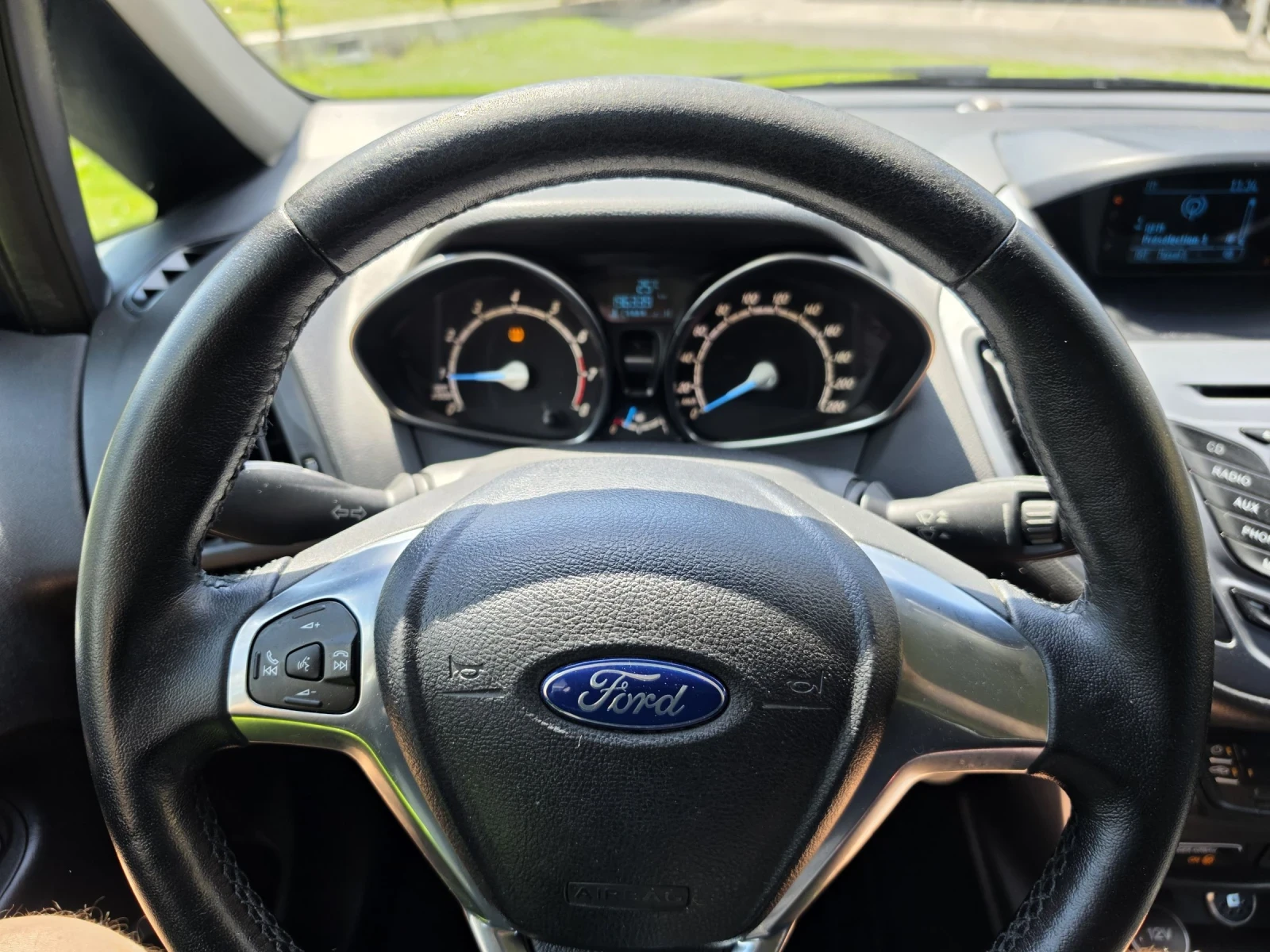 Ford B-Max  1.4i-90кс-Газ/Бензин Евро5В, снимка 15 - Автомобили и джипове - 54676471