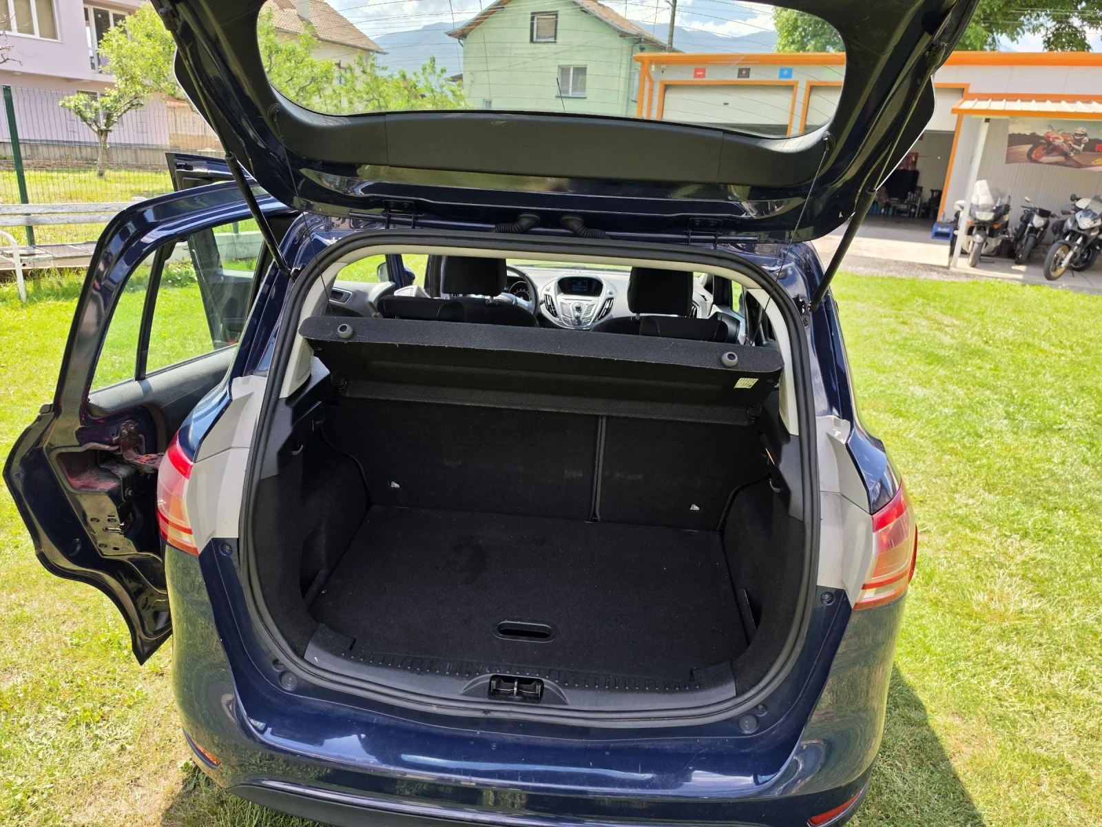 Ford B-Max  1.4i-90кс-Газ/Бензин Евро5В, снимка 8 - Автомобили и джипове - 54676471