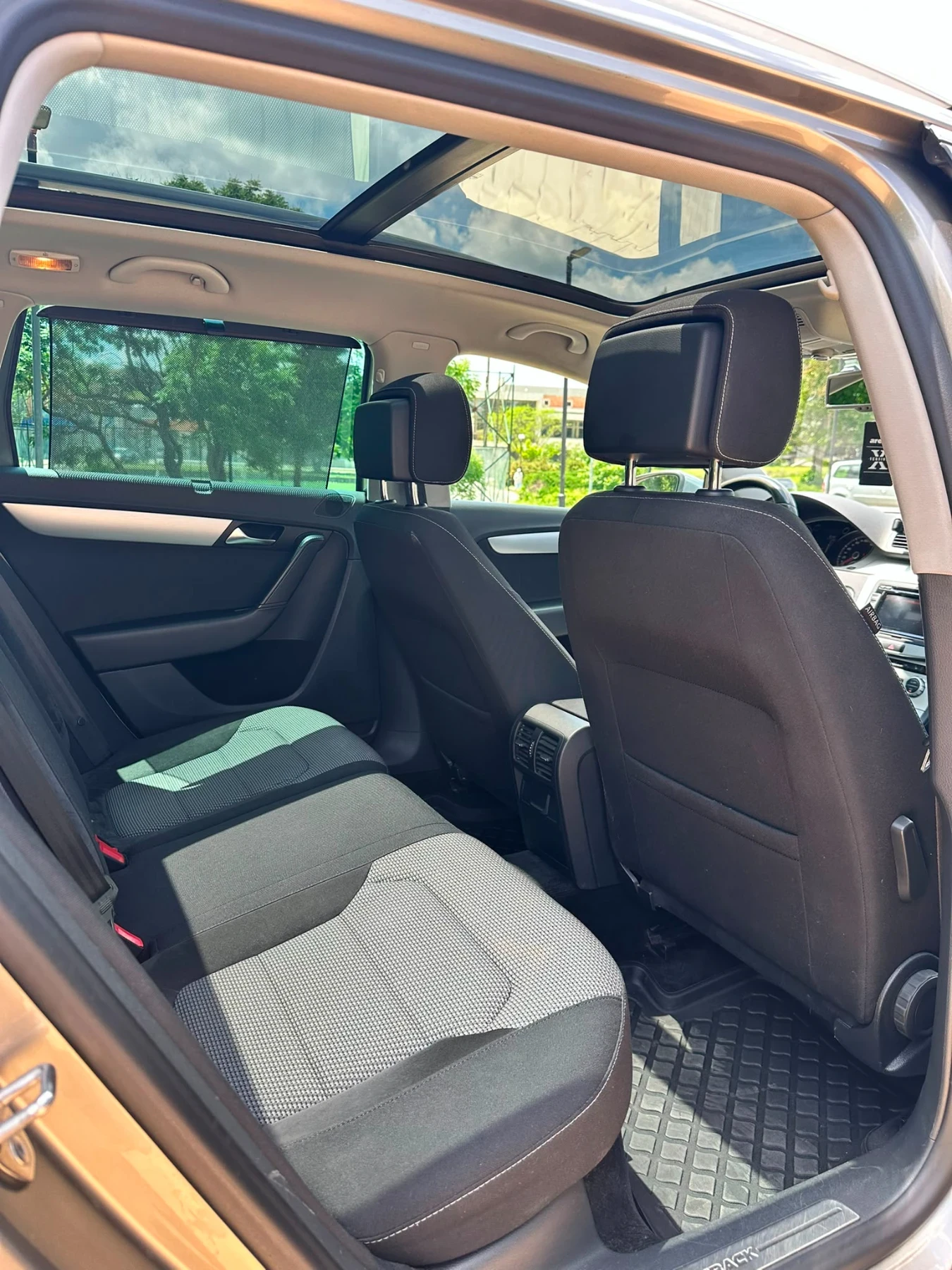 VW Passat 2.0 TDI 4MOTION | Mobile.bg � ����������� 11