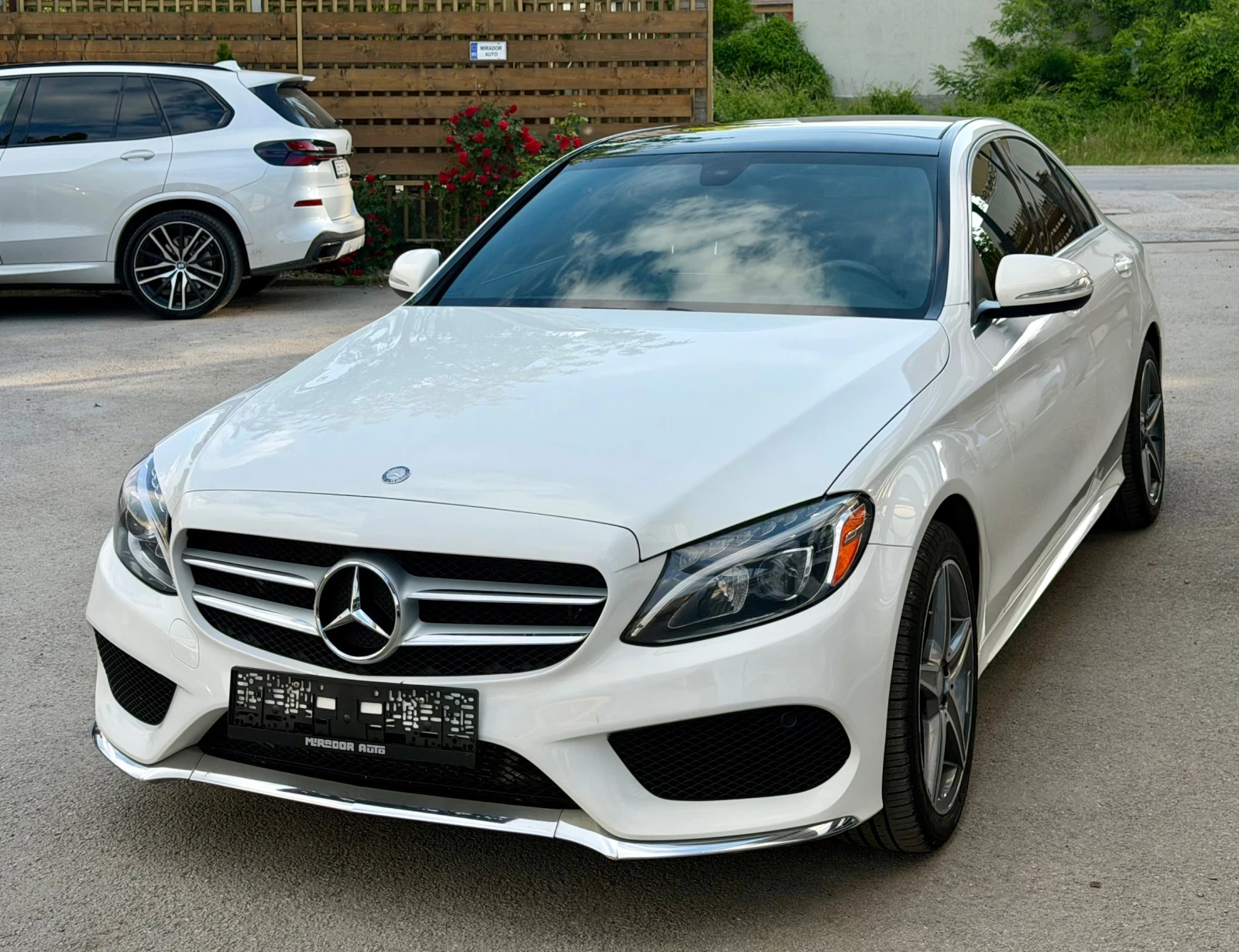 Mercedes-Benz C 300 AMG 4-matik, снимка 11 - Автомобили и джипове - 54795192