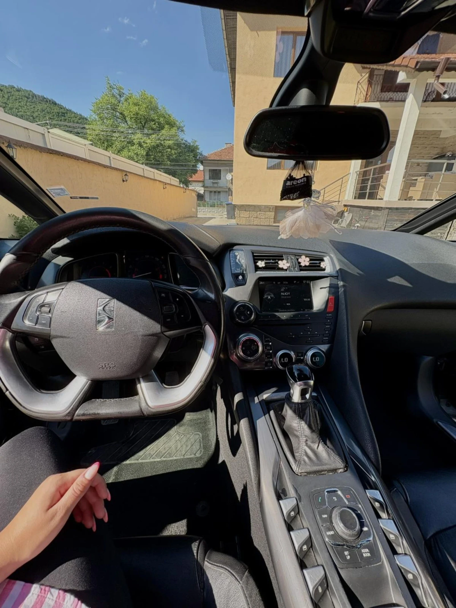 Citroen DS5, снимка 9 - Автомобили и джипове - 54916129