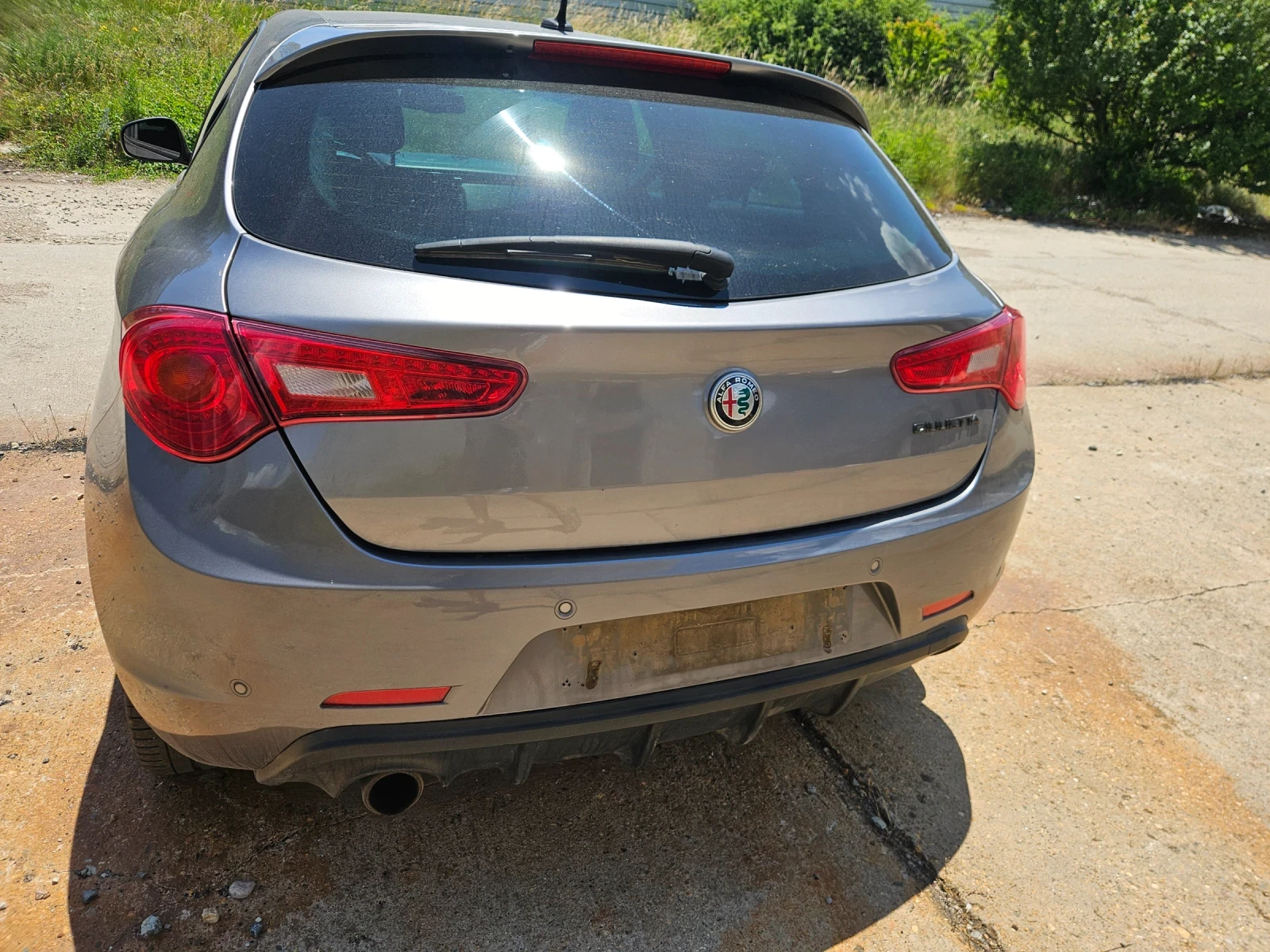 Alfa Romeo Giulietta 1.4бензин-120кс 2018год- На части, снимка 11 - Автомобили и джипове - 55001273