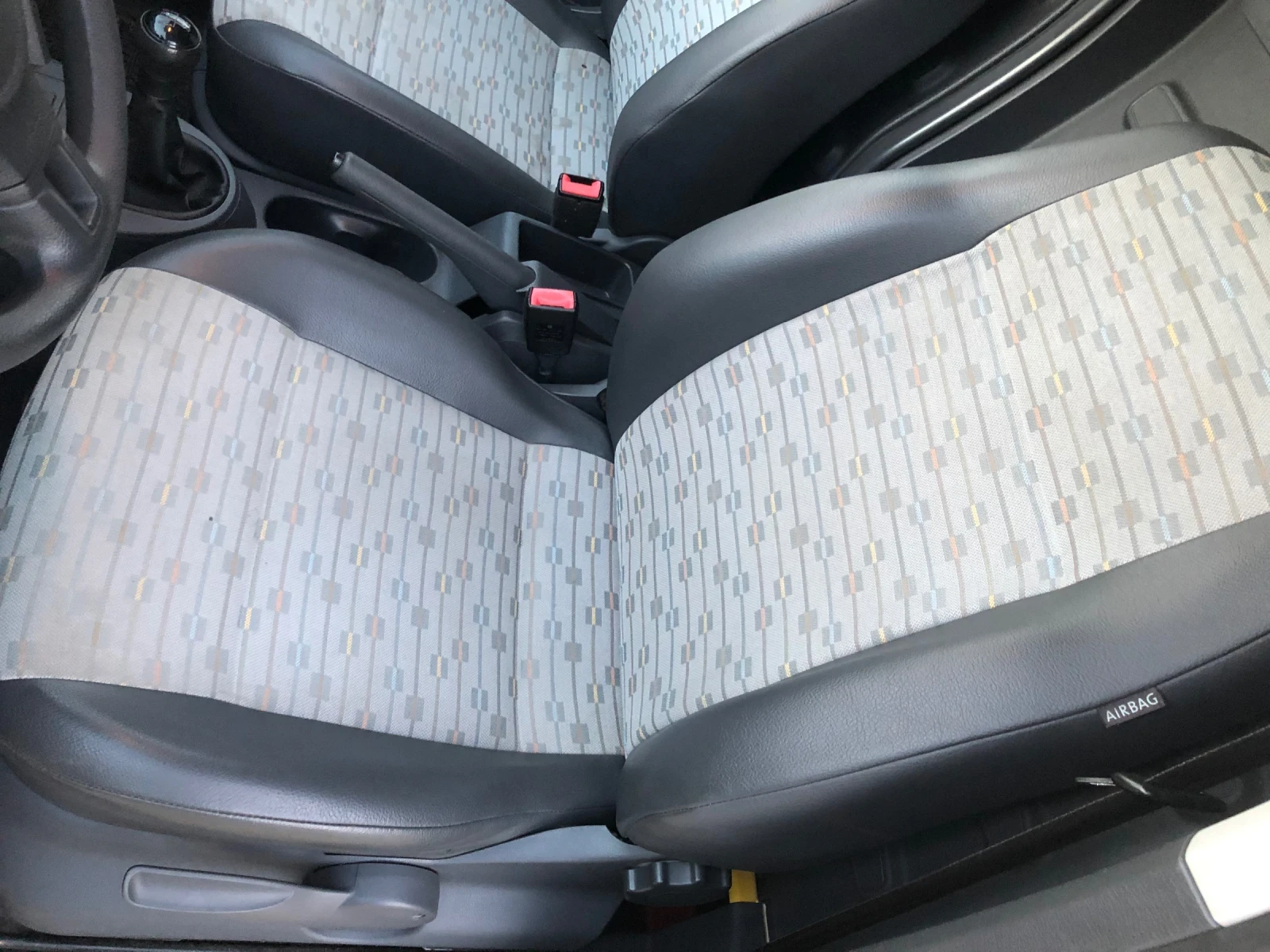 VW Caddy 1.6 TDI* Пълна Сервизна История във VW* , снимка 7 - Автомобили и джипове - 55283490
