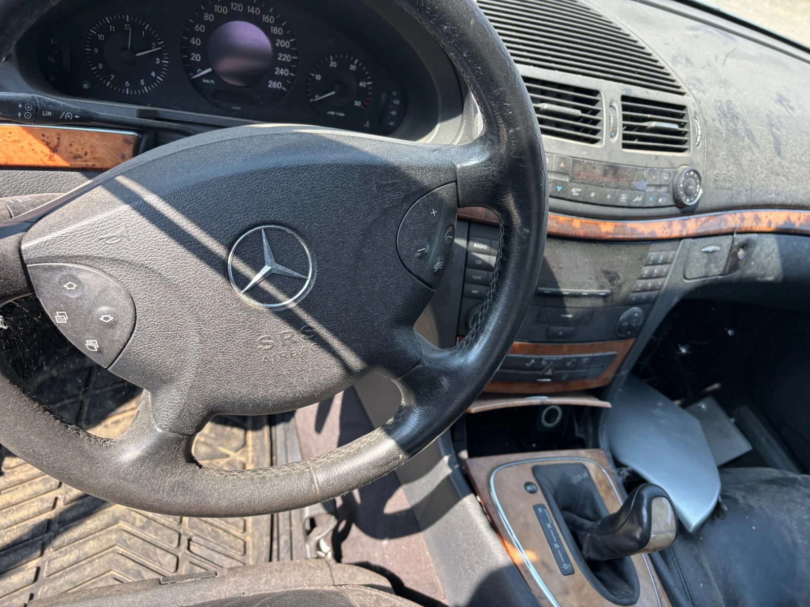 Mercedes-Benz E 220 2.2 cdi 150 cc , снимка 4 - Автомобили и джипове - 55583674