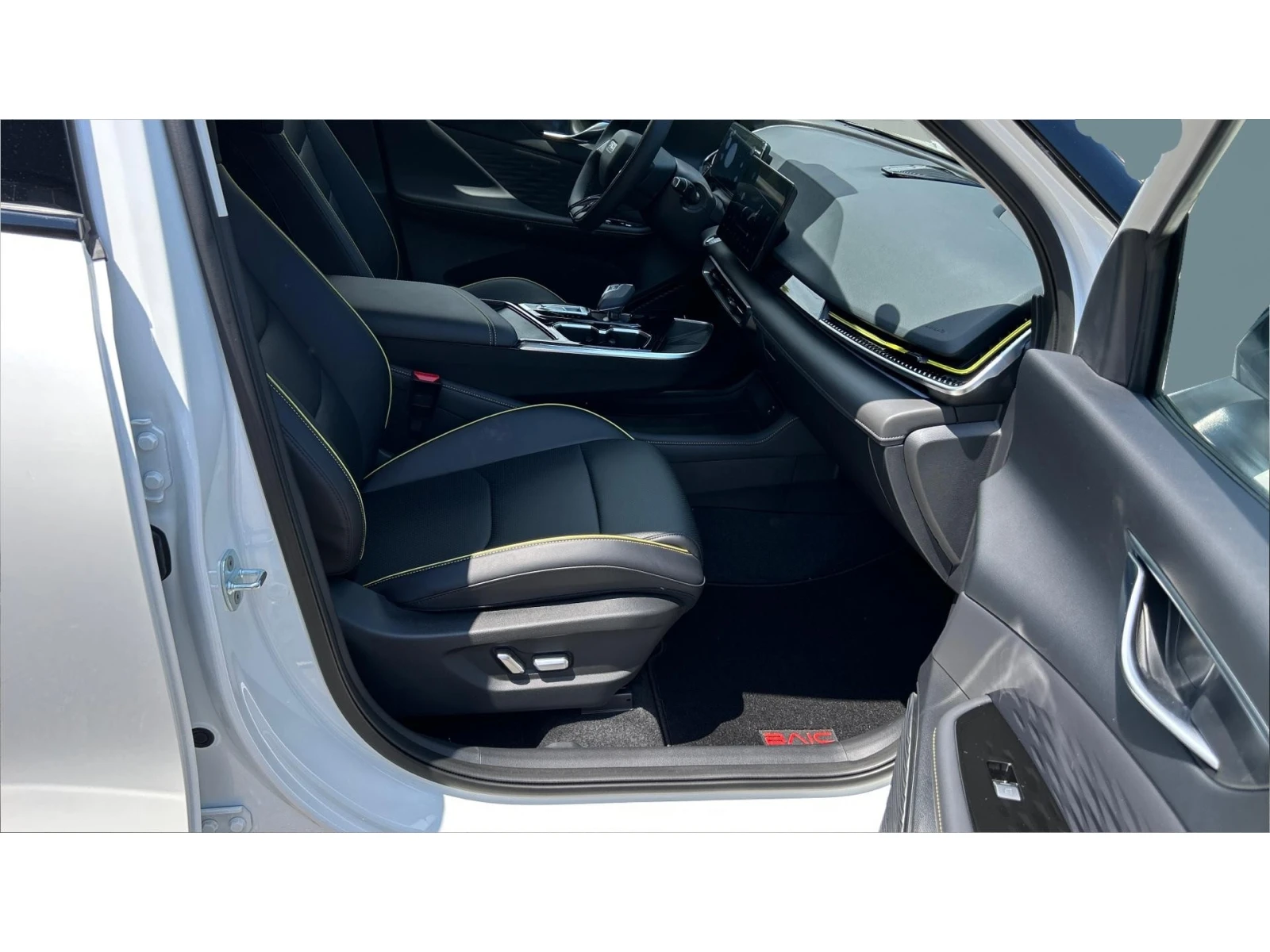 BAIC X55 TURBO, Месечна вноска от 290  , снимка 6 - Автомобили и джипове - 55621765