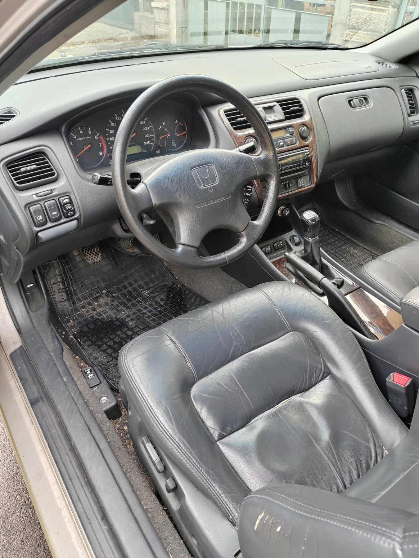Honda Accord, снимка 8 - Автомобили и джипове - 56120366