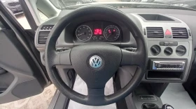 VW Touran 2.0i 7-МЕСТА ИЗКЛЮЧИТЕЛН СЕРВИ КНИЖК ОБСЛУЖН УНИКТ, снимка 8