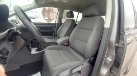 VW Touran 2.0i 7-МЕСТА ИЗКЛЮЧИТЕЛН СЕРВИ КНИЖК ОБСЛУЖН УНИКТ, снимка 6