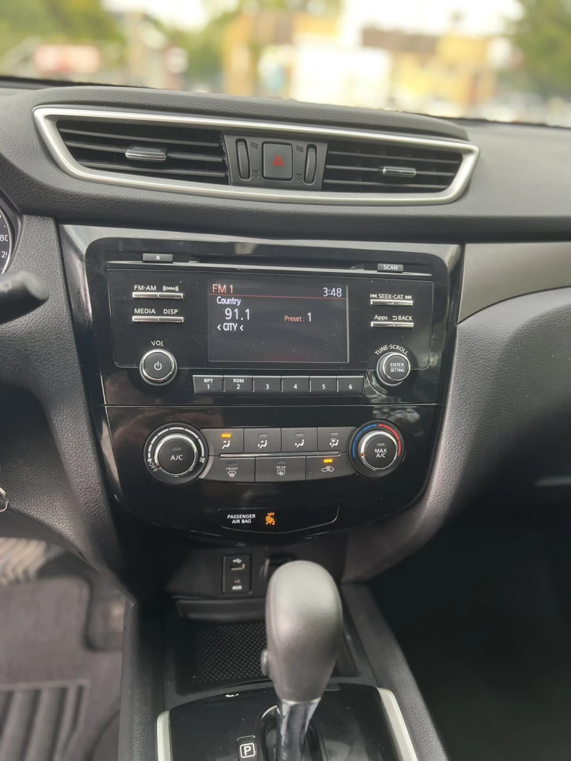 Nissan Rogue, снимка 10 - Автомобили и джипове - 47056158