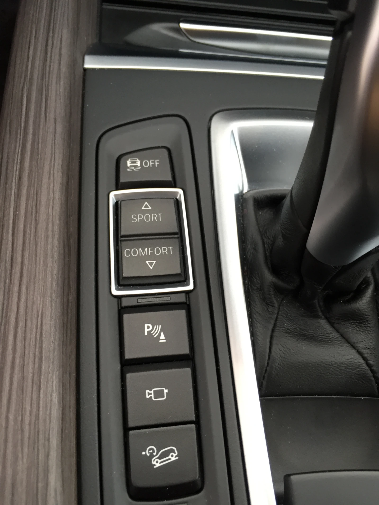 BMW X5 xDriv ПЪЛНА Сервиз. история Възд. окач Distr Обдух - изображение 8