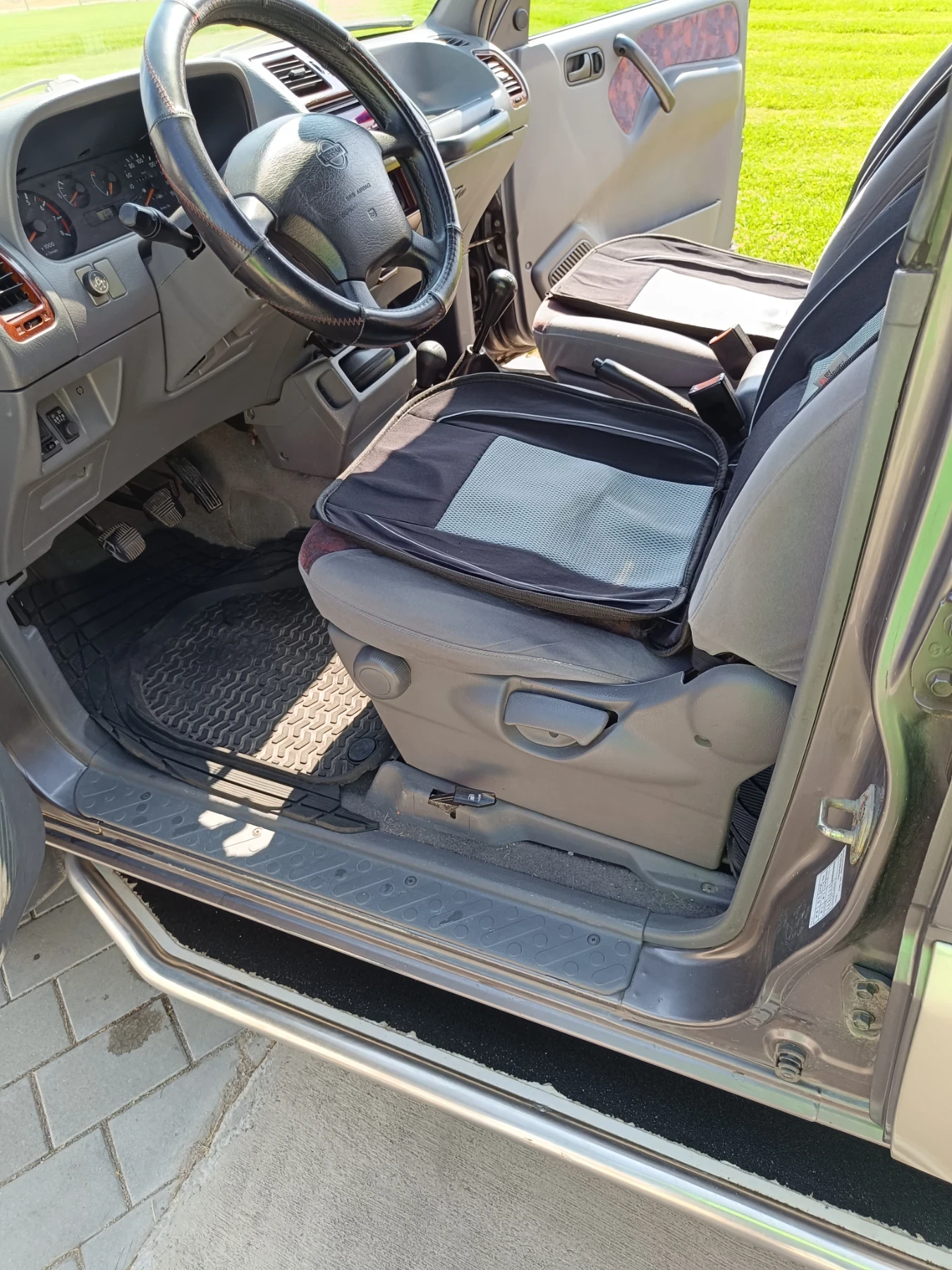 Nissan Terrano  - изображение 9