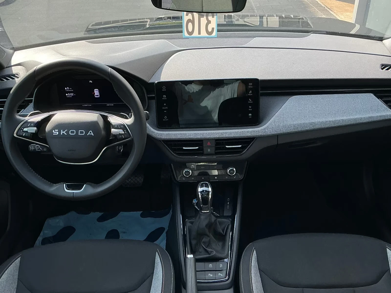 Skoda Kamiq 1.5 TSI DSG  - изображение 6