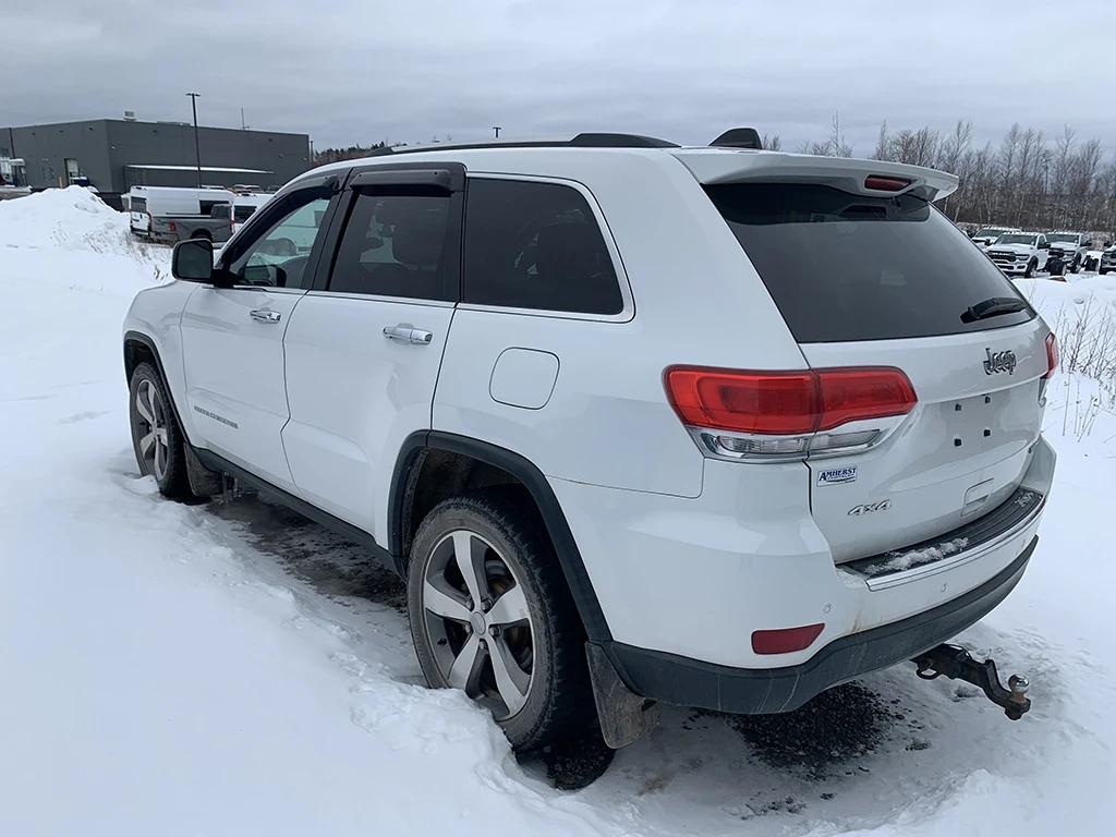 Jeep Grand cherokee overLAND* КОЖА* ПОДГРЕВ* КАМЕРА* НАВИ* , снимка 4 - Автомобили и джипове - 54059343