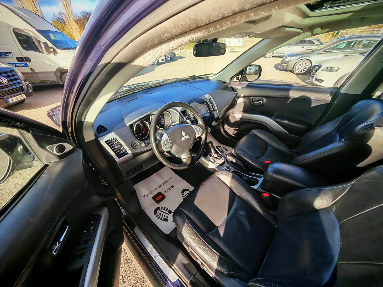 Mitsubishi Outlander 2.2DID AUTOMAT 7-Места, снимка 12 - Автомобили и джипове - 54086877