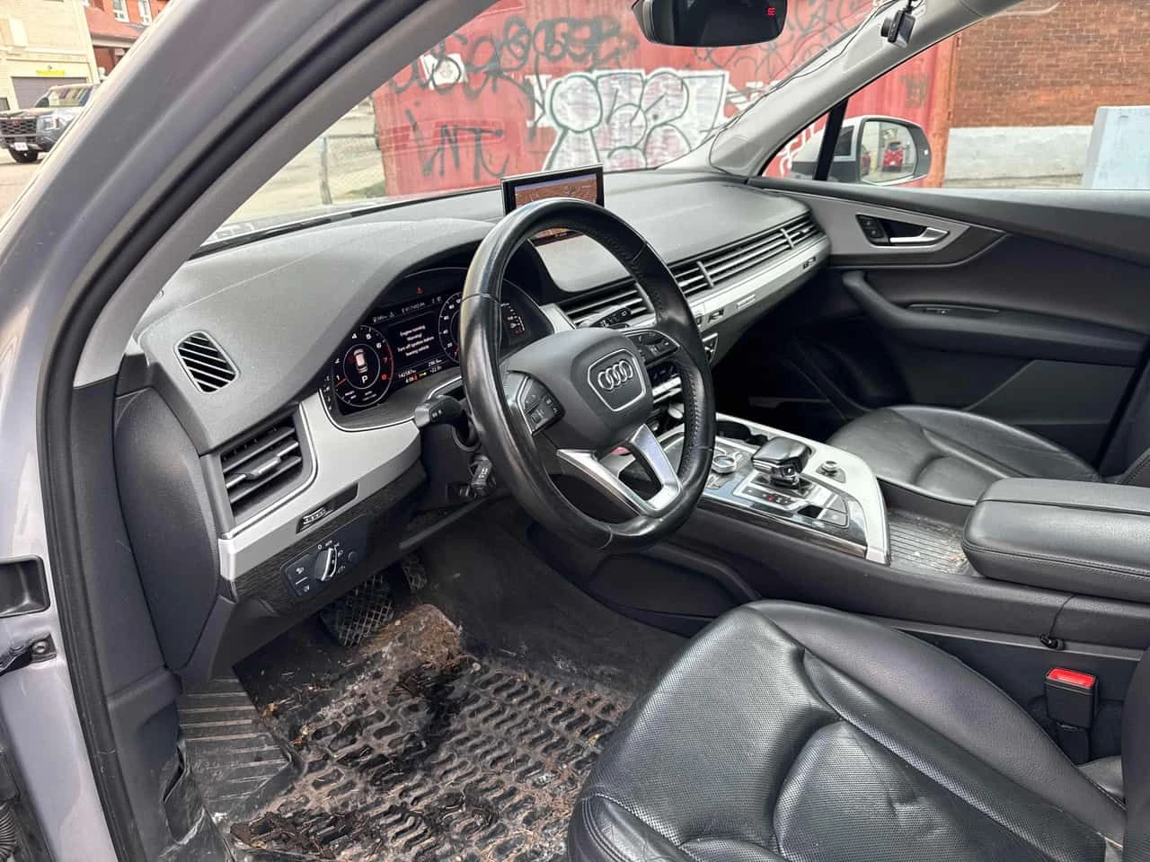 Audi Q7 * 3.0T Technik * ОБДУХВАНЕ * 360 * ПАНОРАМА, снимка 7 - Автомобили и джипове - 54294256