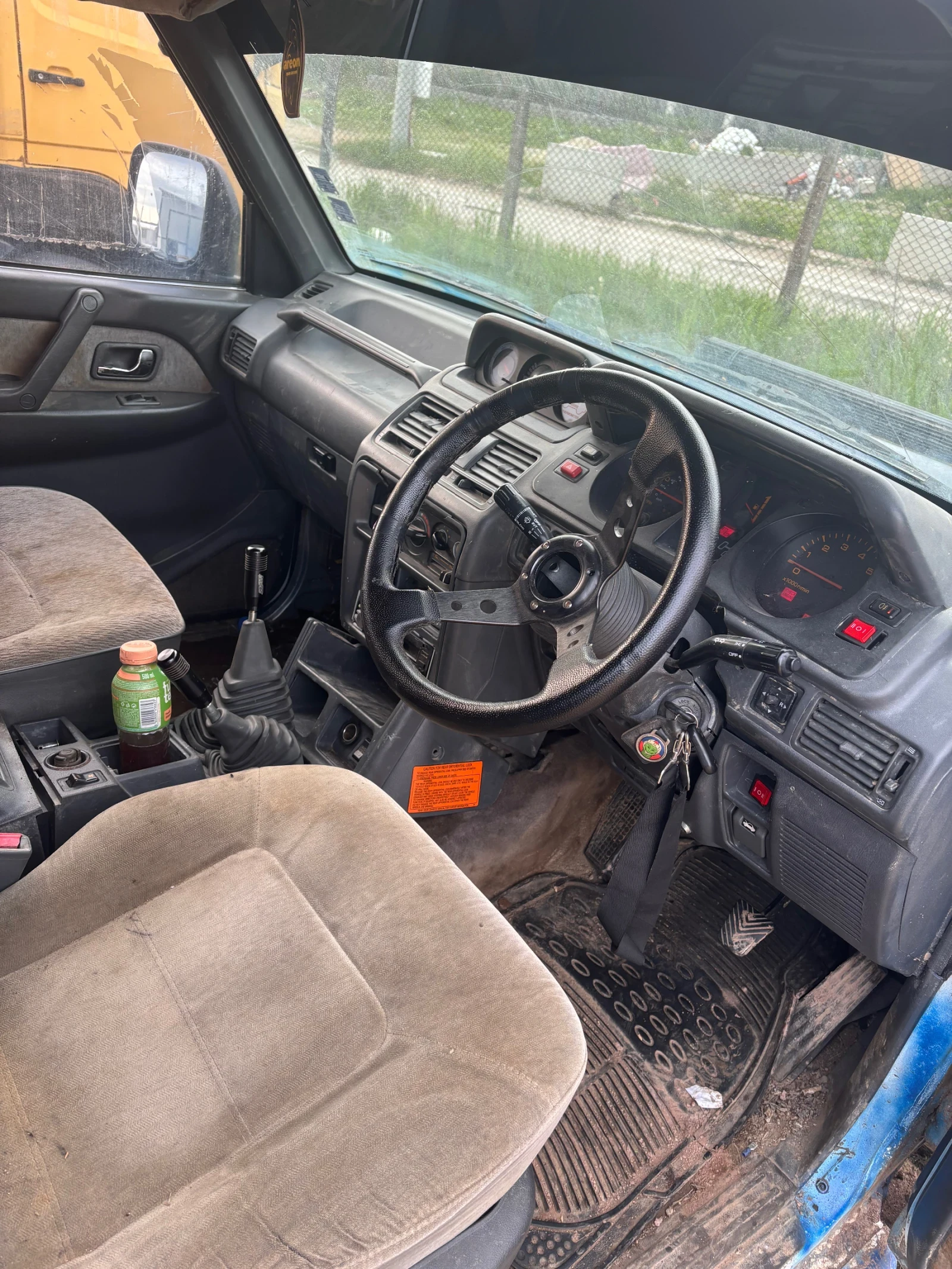 Mitsubishi Pajero, снимка 5 - Автомобили и джипове - 54457659