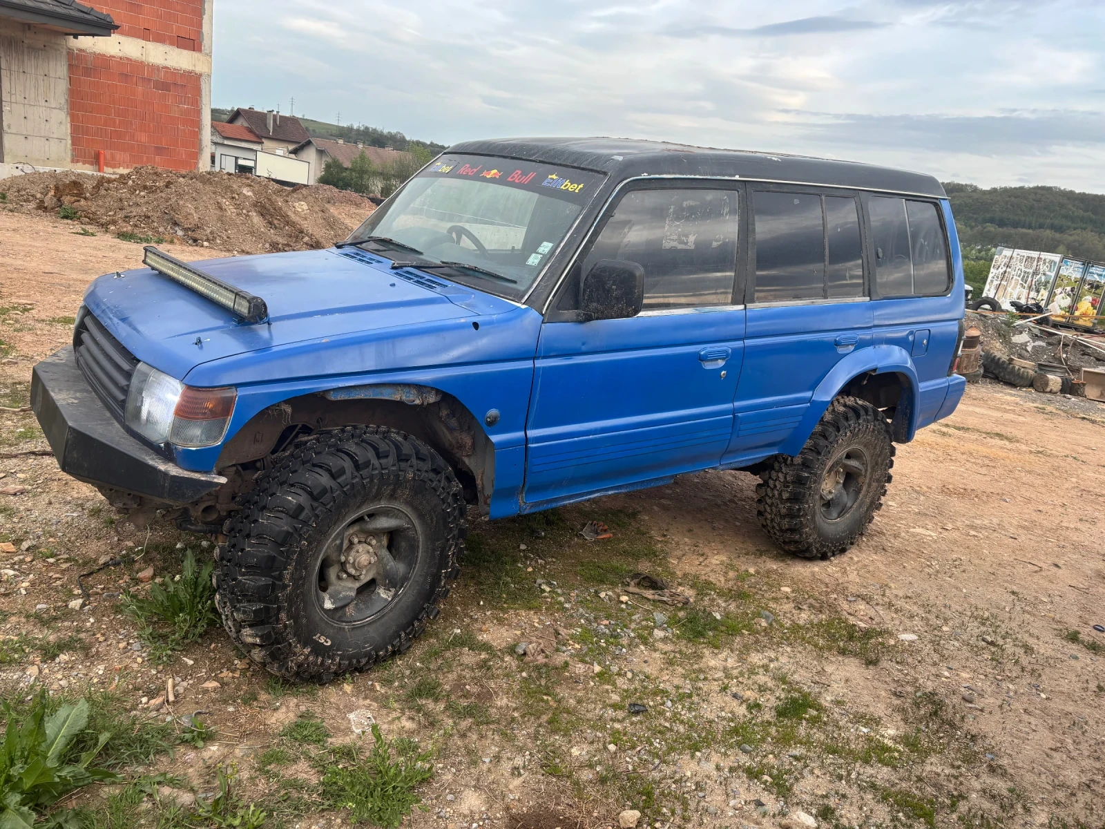 Mitsubishi Pajero, снимка 2 - Автомобили и джипове - 54457659