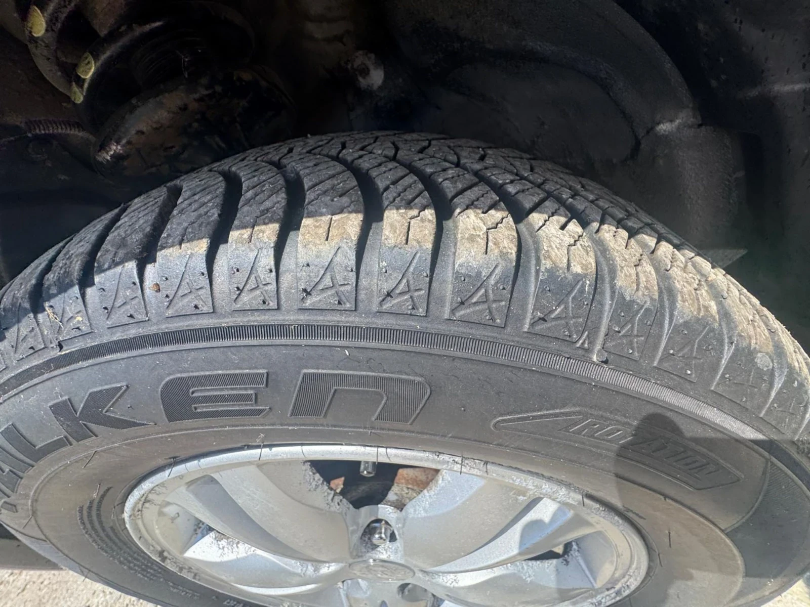 Hyundai Tucson 2.0 газ-бензин 4?4, снимка 14 - Автомобили и джипове - 54704718
