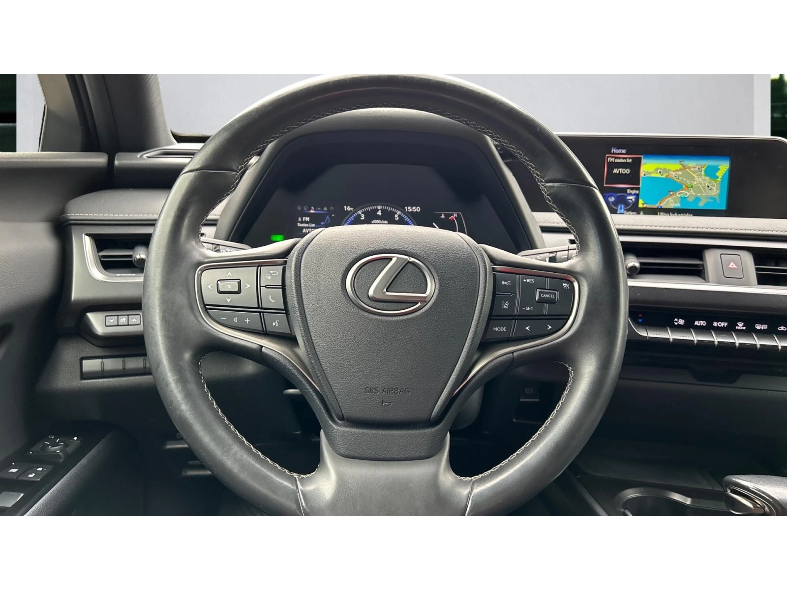 Lexus UX 250h Месечна вноска от 300  , снимка 13 - Автомобили и джипове - 56303747