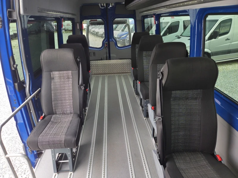 Mercedes-Benz Sprinter 313 CDI, Пътнически, 9 местен, Климатик, Печка, снимка 15 - Бусове и автобуси - 52318181