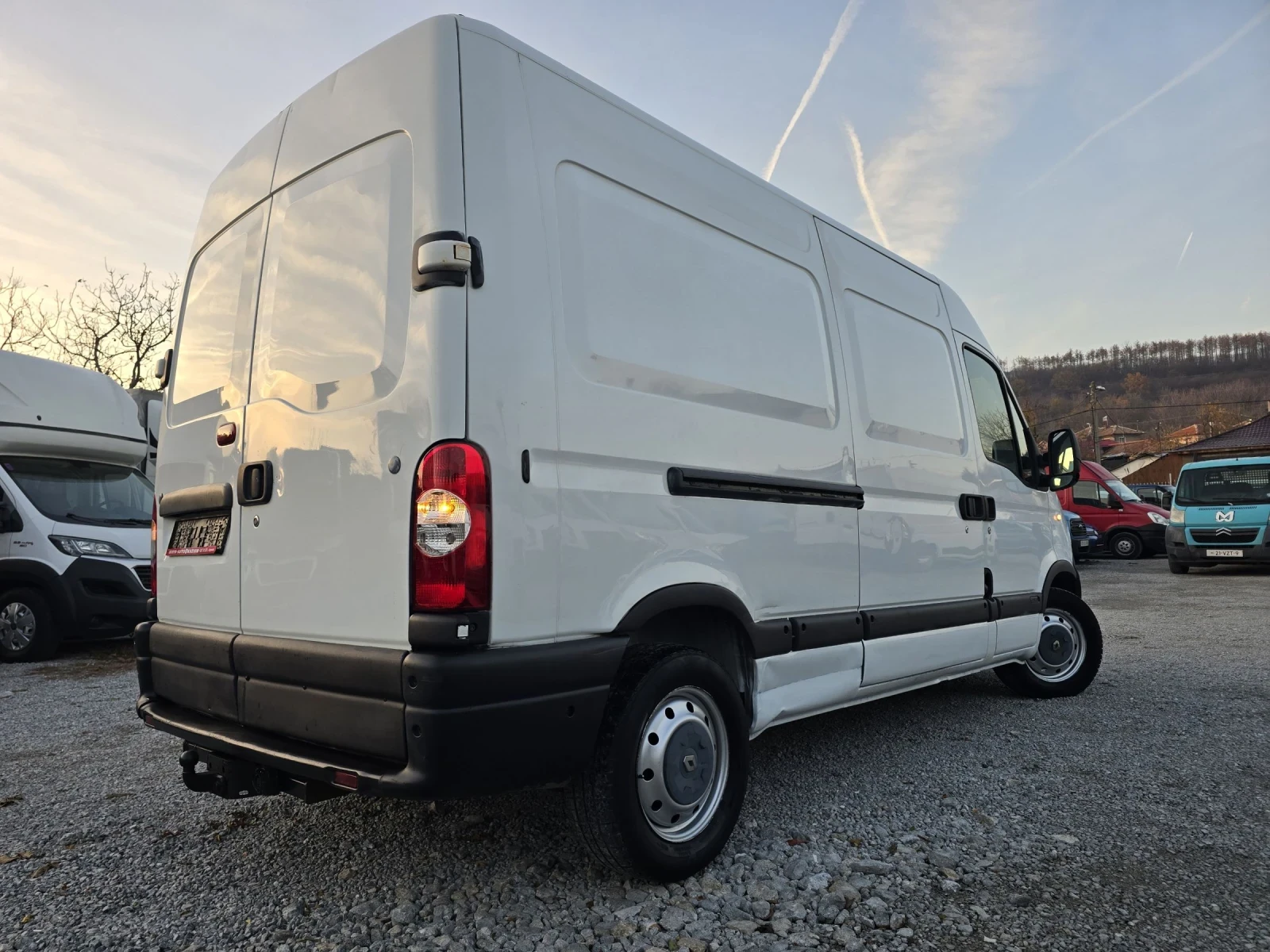 Renault Master 2.5dci 6скорости Климатик - изображение 4