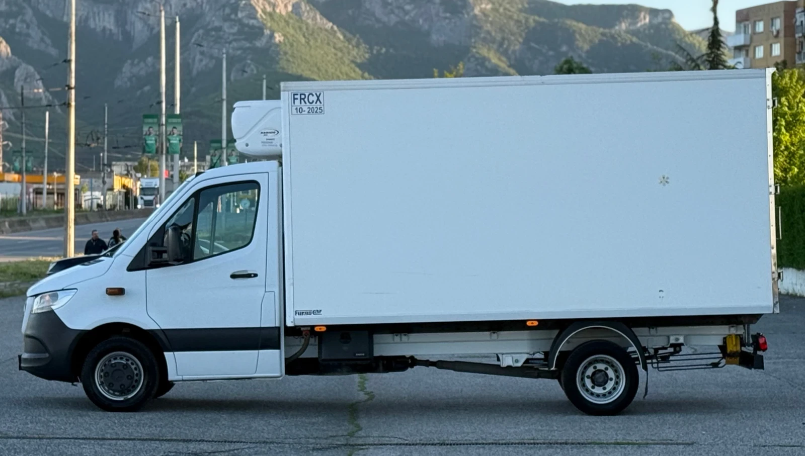 Mercedes-Benz Sprinter 519 3.0CDi 190к.с* Хладилен -24* * Автоматик*  - изображение 7