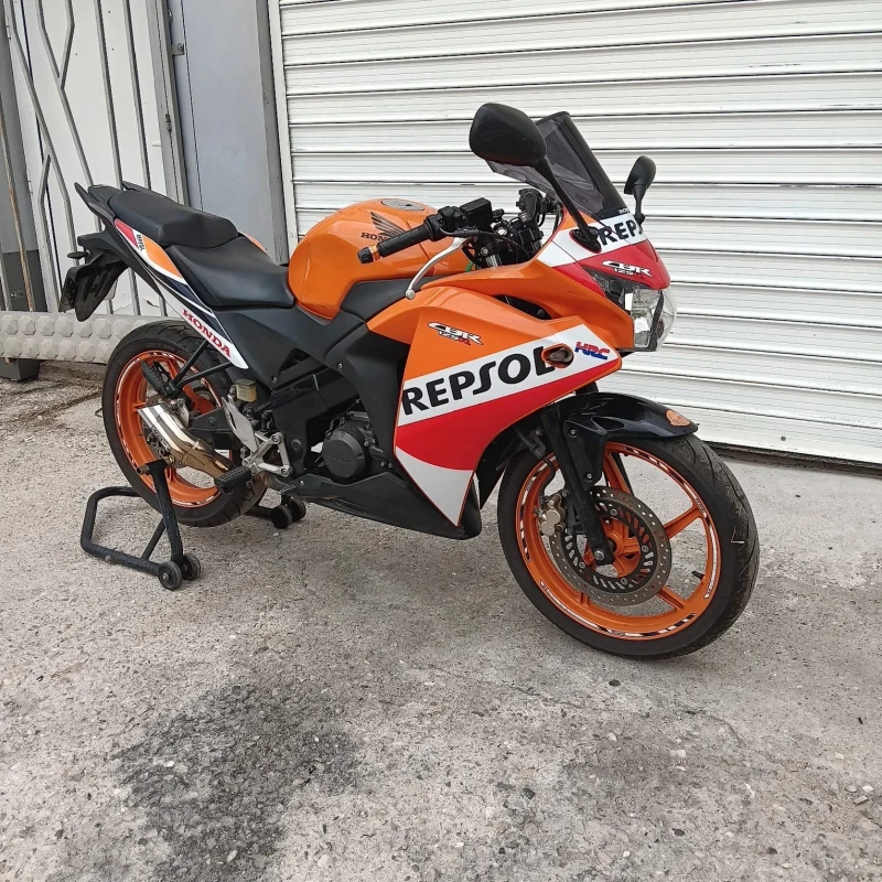 Honda Cbr 125R, снимка 3 - Мотоциклети и мототехника - 52115454