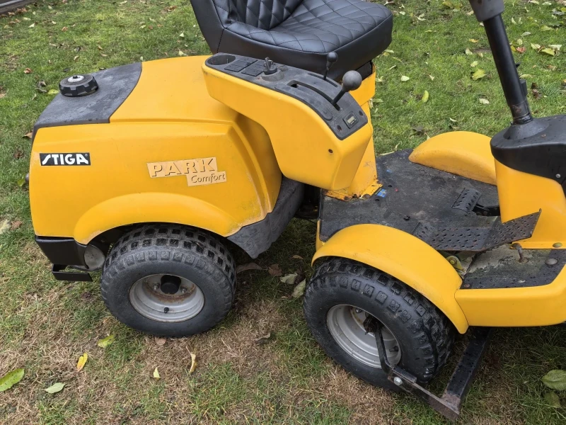 Трактор John Deere СНЕГОРИН STIGA PARK COMFORT , снимка 9 - Селскостопанска техника - 49562774