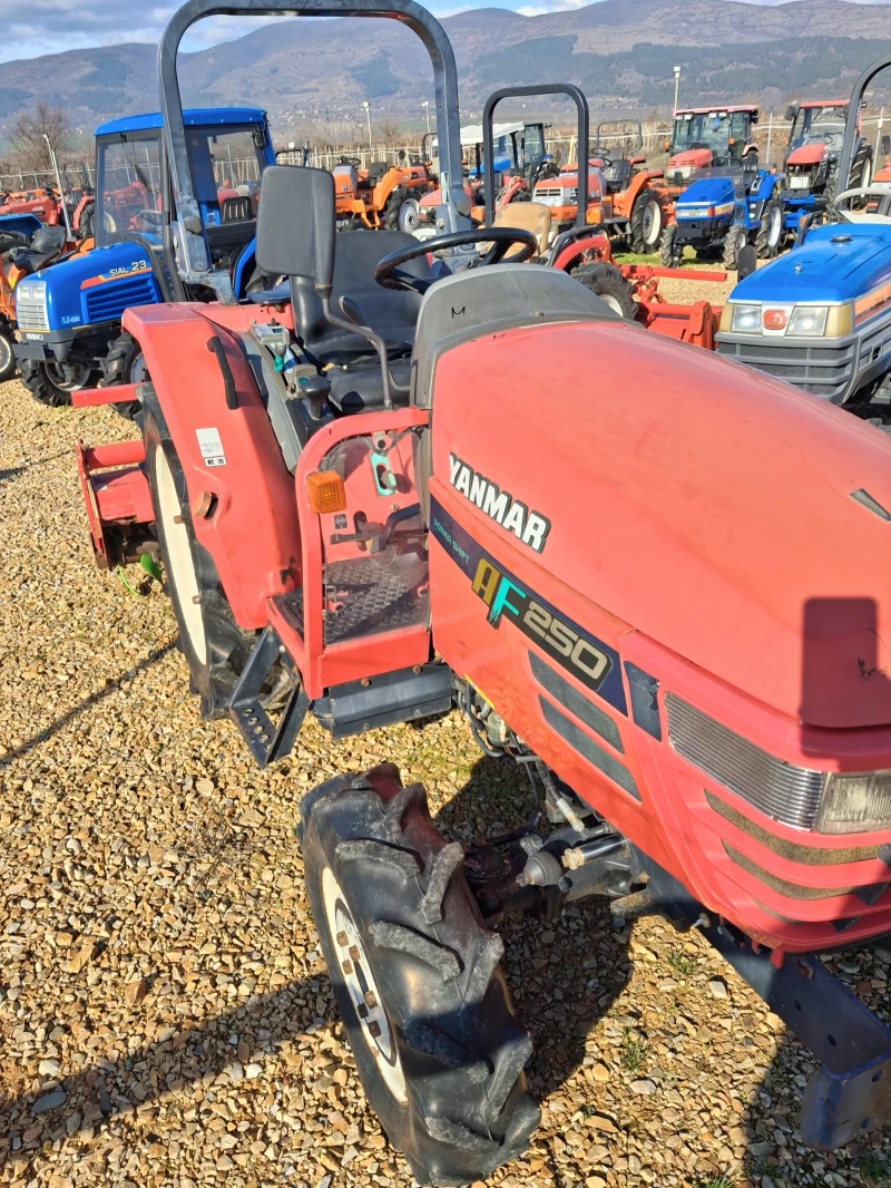 Трактор Kubota скайтрак , снимка 3 - Селскостопанска техника - 53108326