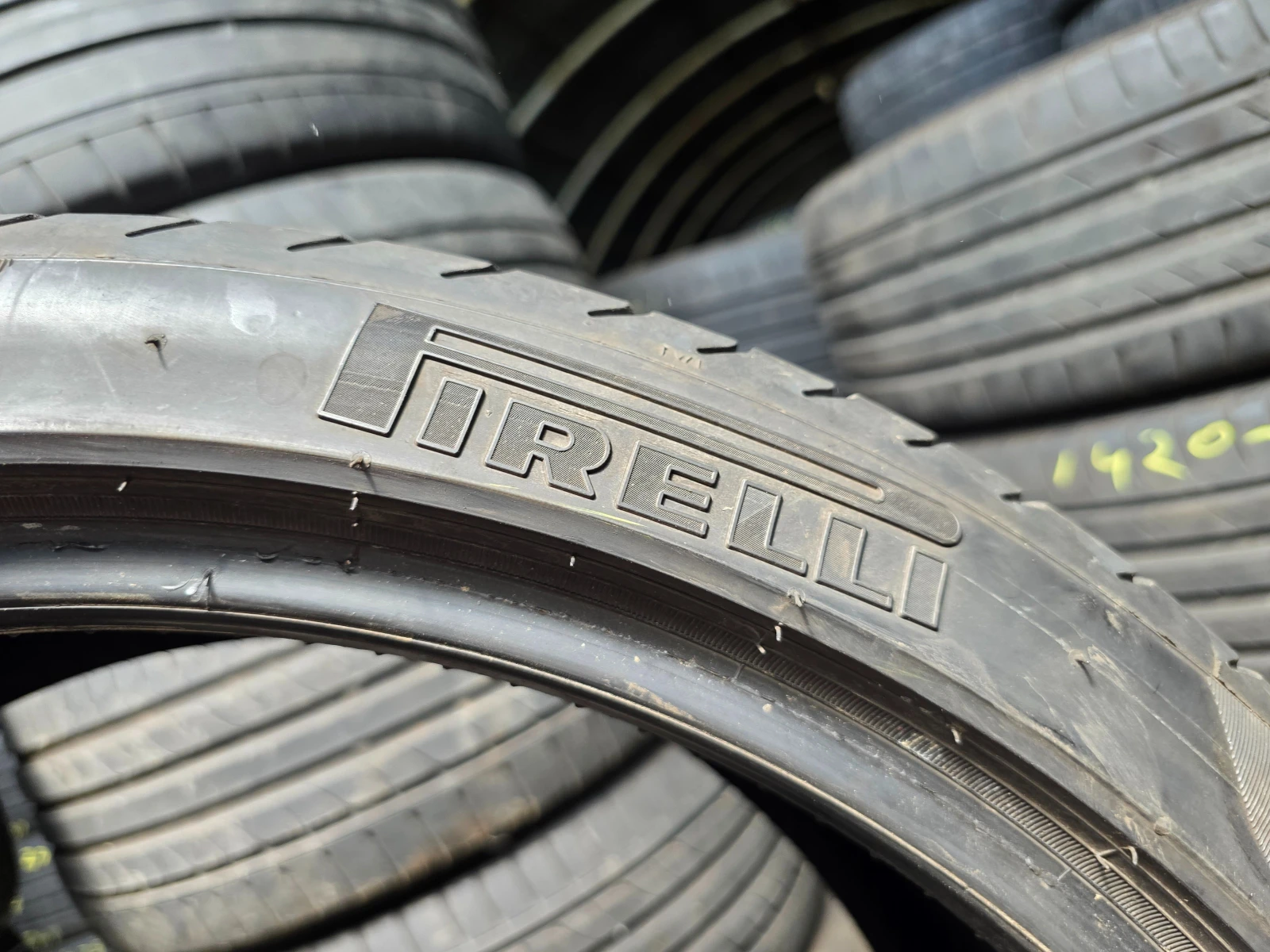 Гуми Летни 255/35R20, снимка 9 - Гуми и джанти - 55479011