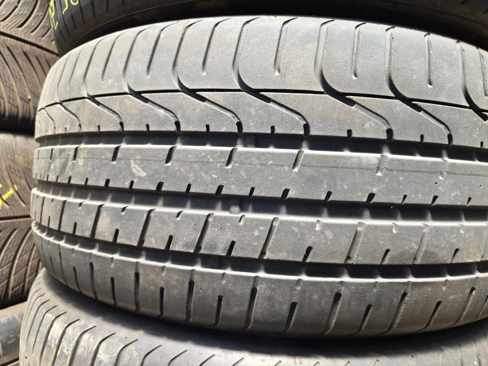 Гуми Летни 255/35R20, снимка 5 - Гуми и джанти - 55479011