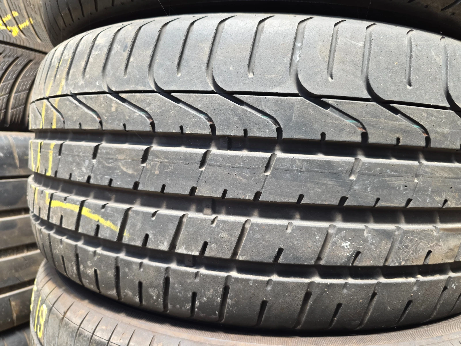 Гуми Летни 255/35R20, снимка 6 - Гуми и джанти - 55479011
