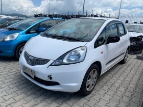 Honda Jazz 1.3i/Auto, Ръчна/, снимка 3