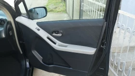 Toyota Yaris, снимка 17